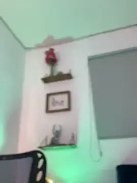 Stripchat Live Porn of Madsie_