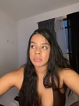 Stripchat Live Sex Cam of trianawhite