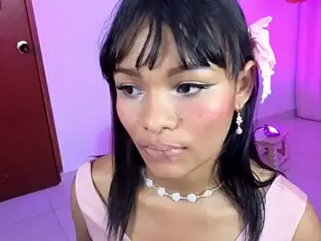 Stripchat Sex Cam of KaattySweet_