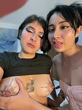 Stripchat Free Porn Cam of kaori_77