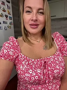 Stripchat Live Porn of Hot_Sexy_Angel