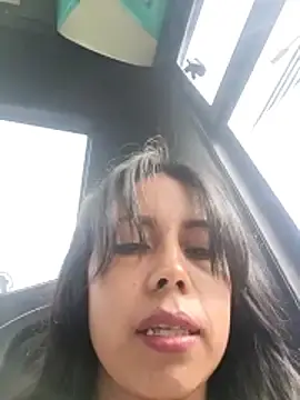 Stripchat Free Porn Cam of _andrea30