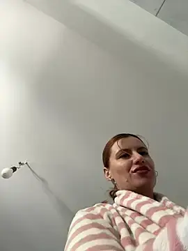 Stripchat Best Webcam of MayaMR