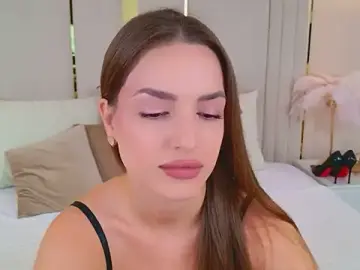 Stripchat Watch Live Sex Cams of BellaHalles