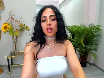 Stripchat Adult Webcams of Cupcake_Izzy