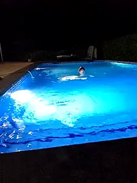 Stripchat Sex Cam of kylie_blck