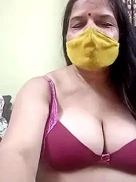 Stripchat Adult Webcams of IndianAngle