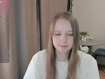 Stripchat Adult Webcam of Alyaley