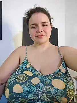 Stripchat Sex Cam of SeleneLuminari8