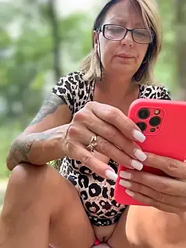 Stripchat Adult Video Chat of Milena-MilfaXXX