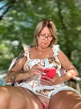 Stripchat Best live sex cam show of Milena-MilfaXXX