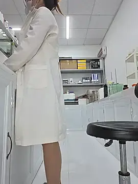 Stripchat Best Webcam of HinaLovely