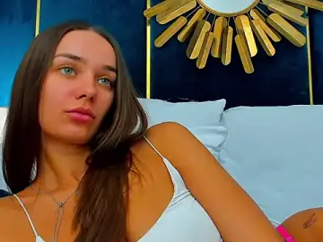 Stripchat Watch Live Sex Cams of AprilWong