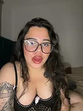 Stripchat Free Porn Cam of Xasianxbiggiexbabyxoxo444