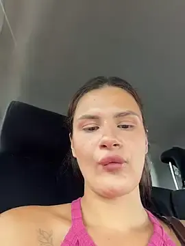 Stripchat Free Live Porn of MiraReach