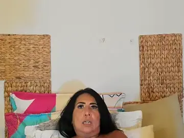 Stripchat Sex Chat of Jackiehmilf52