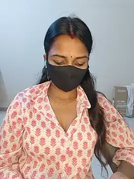 Stripchat Sex Cam of YALINITWO7_TAMIL