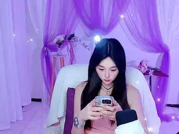 Stripchat Adult Webcams of Tili_Lucky