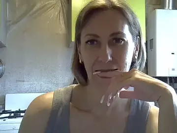 Stripchat Watch Live Sex Cams of AshleyXHoney