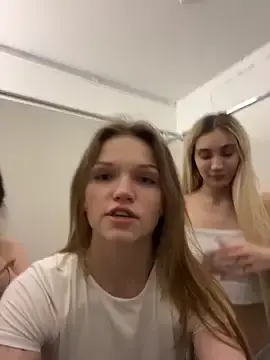Stripchat Best live sex cam show of Pink_Kiss
