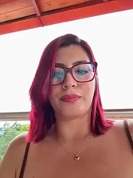 Stripchat Watch Live Sex Cams of LINDA_PATTY94