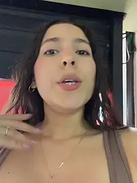 Stripchat Watch Live Sex Cams of LittleDoll___