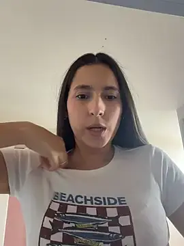 Stripchat Free Porn Cam of LittleDoll___