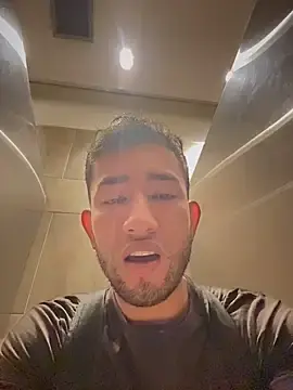 Stripchat Free Porn Cam of liam_bronw