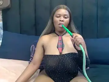 Stripchat Live Sex Cam of SexyBaddieXXX