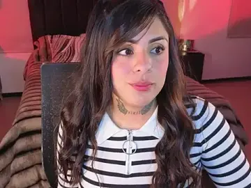 Stripchat Free Live Porn of Catalinaa_martinez