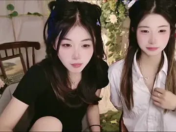 Stripchat Free Porn Cam of GuLuGroup