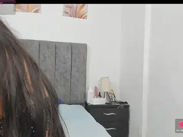 Stripchat Live Sex Cam of Natalystevens