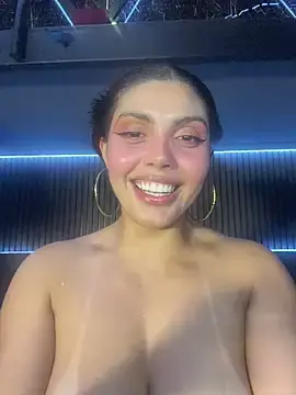 Stripchat Best Webcam of zui_lu