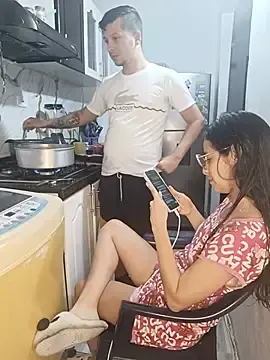 Stripchat Nude Webcam of kingofqueenxxx