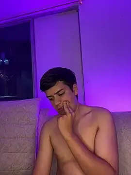 Stripchat Best Webcam of Dylan_KatteLive