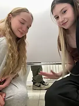 Stripchat Best live sex cam show of bambi_lu