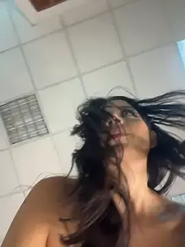 Stripchat Sex Cam of ArieliciousXXX