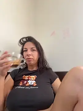 Stripchat Live Sex of Almmaxxxx