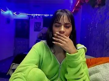 Stripchat Nude Webcam of Samara_Homescapes