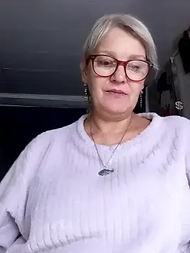 Stripchat Free Porn Cam of irinamaux