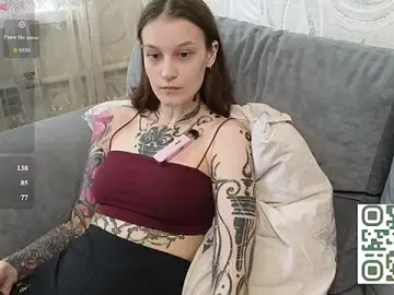 Stripchat Free Porn Cam of Little_skinnyDevil