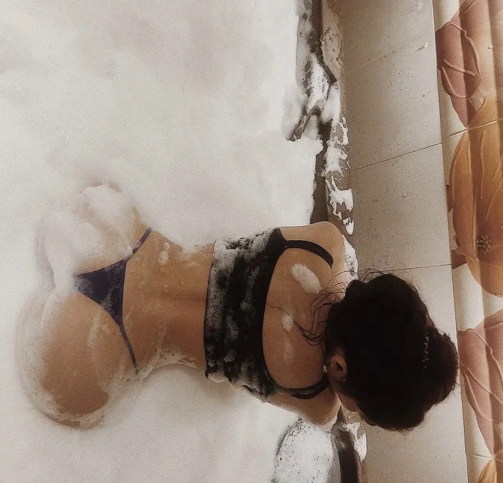Stormi_th