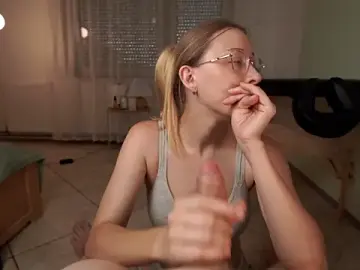 Stripchat Best Webcam of foxeslovefoxes