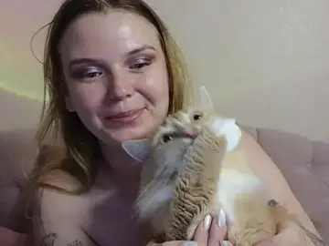 Stripchat Live Sex Cam of Vivian_Davis
