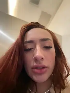 Stripchat Best live sex cam show of ariiel_