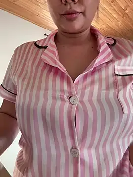 Stripchat Free Live Porn of ValeryGrey