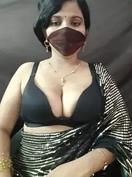 Stripchat Adult Webcam of Shaniyaloveyou32