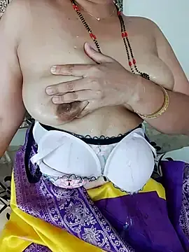 Stripchat Live Sex Cam of COOL_TEACHER_69
