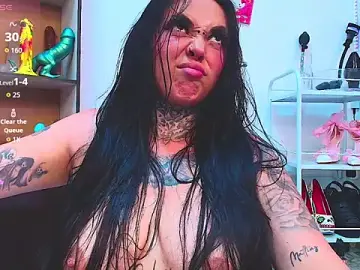 Stripchat Adult Webcam of Elisce_cloudd