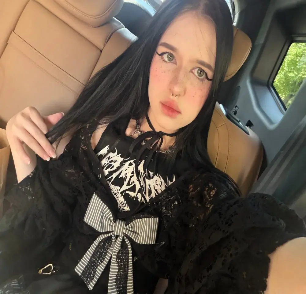 Diana_Charless